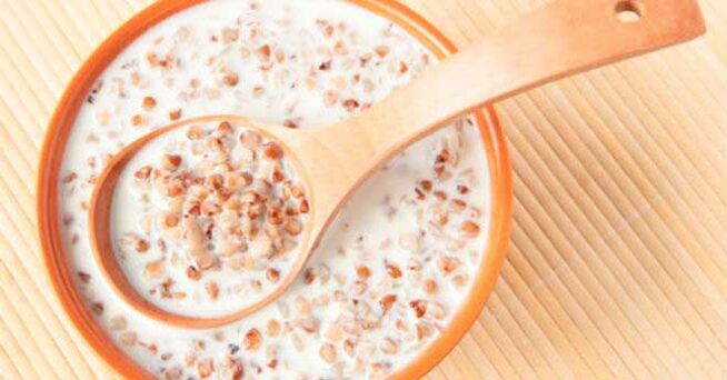 Grano saraceno su kefir